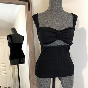 AGODIE TOP Great condition fits like M